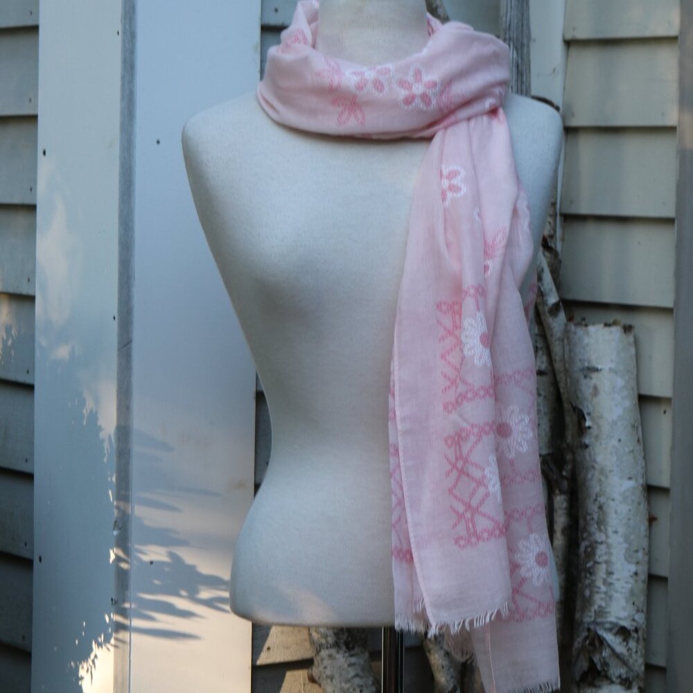 NEW Pale Pink & White Embroidered Flowers Lightweight Sheer Scarf